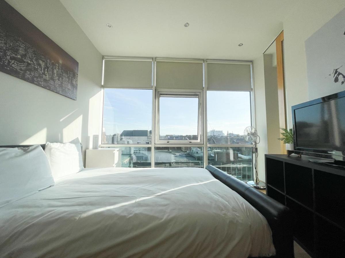 City Centre 2-Bed Apartment Parking Jacuzzi Bath Glasgow Exterior foto